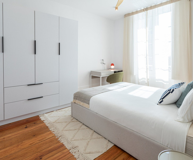 Golden Hour | Luxury T4 for Families & Groups