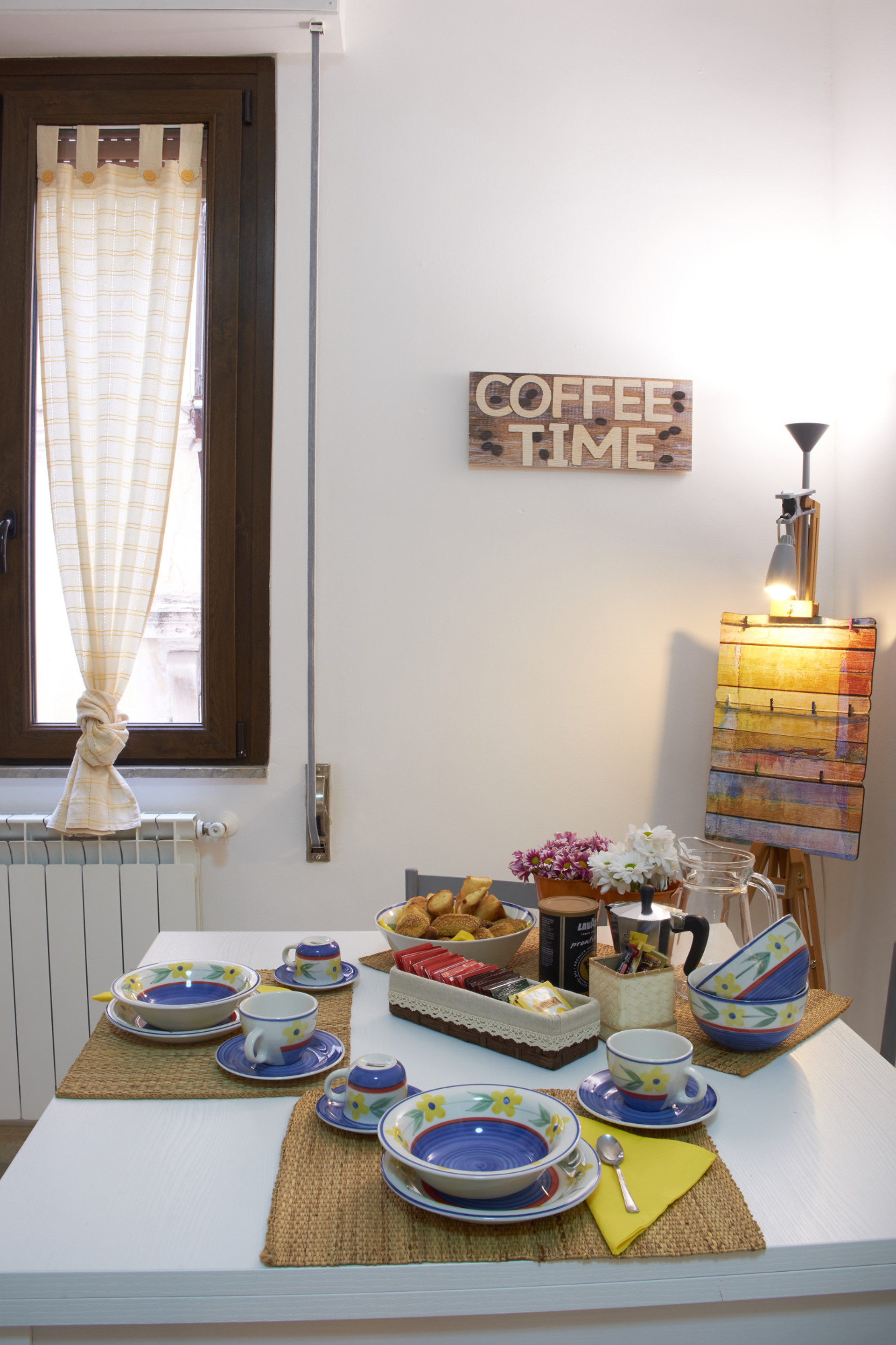 dining and breakfast table