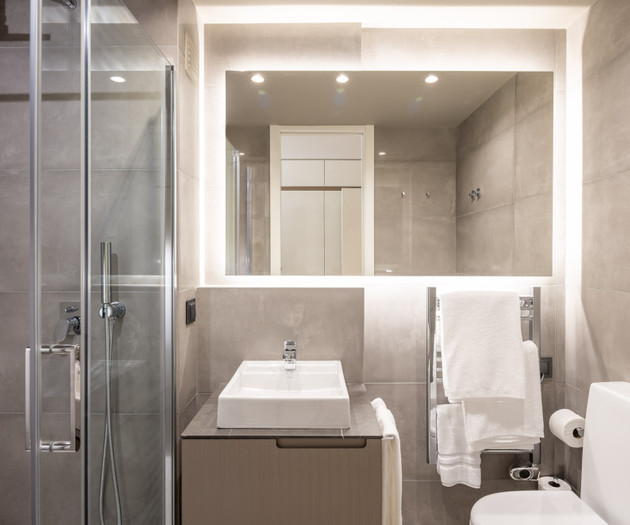 Sophisticated 2-bedroom flat, Ave Novas 4A