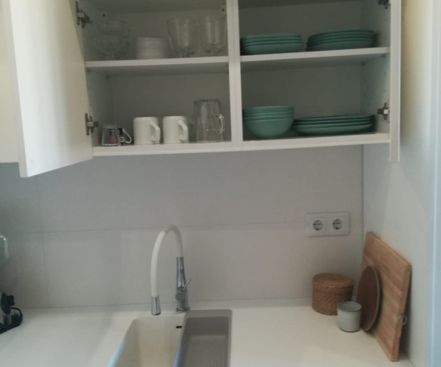 Campo Pequeno, T1 Lisbon center. No deposit