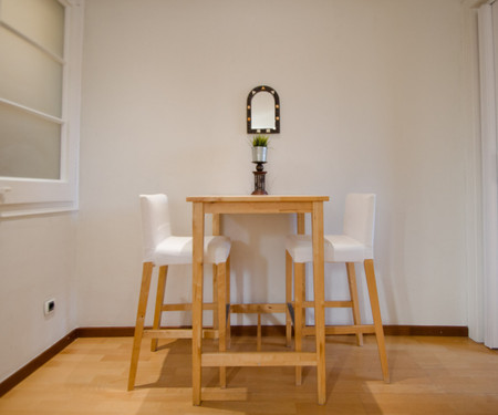 Renovated Apartment, in front of Sagrada Familia