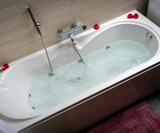 River Deluxe Suite