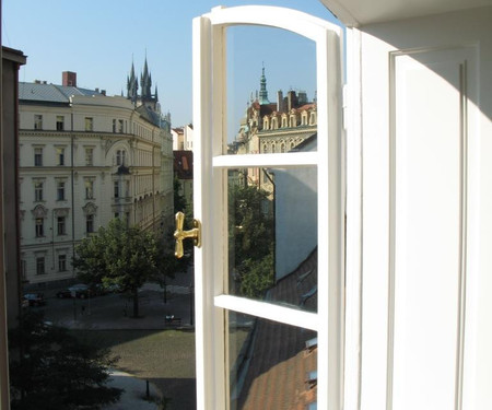 Quaint Exceptional Tower Apartment in the Old Town