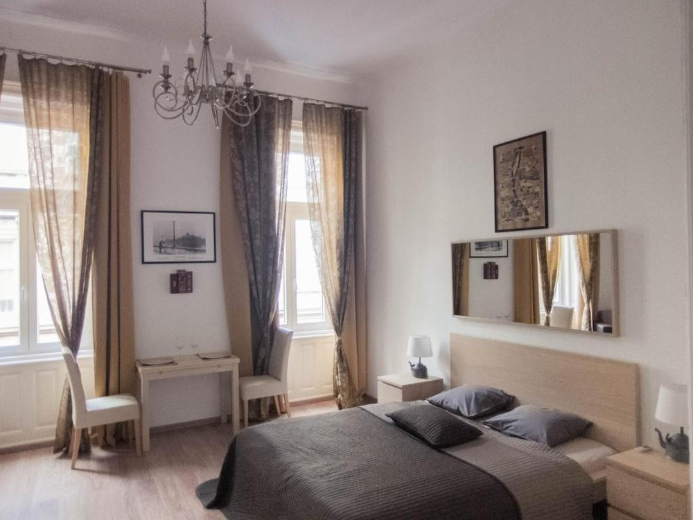 Goldcentral Apartment Studio preview