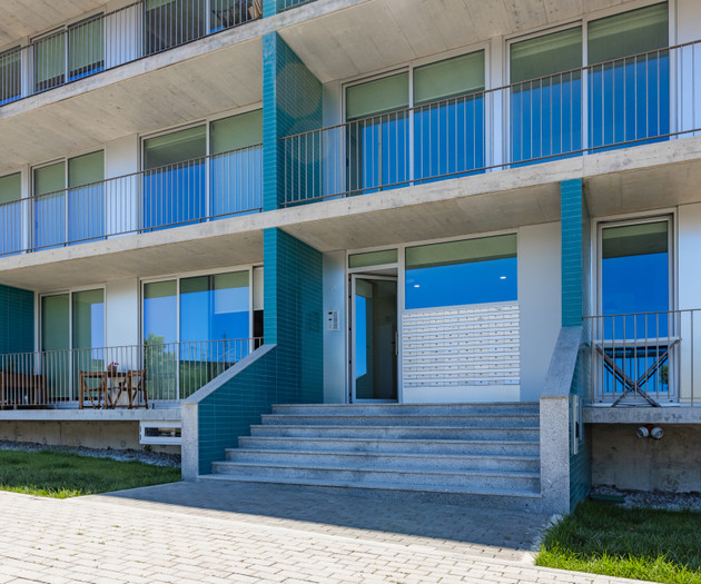 1BR Espinho Sunny Vibes with Pool