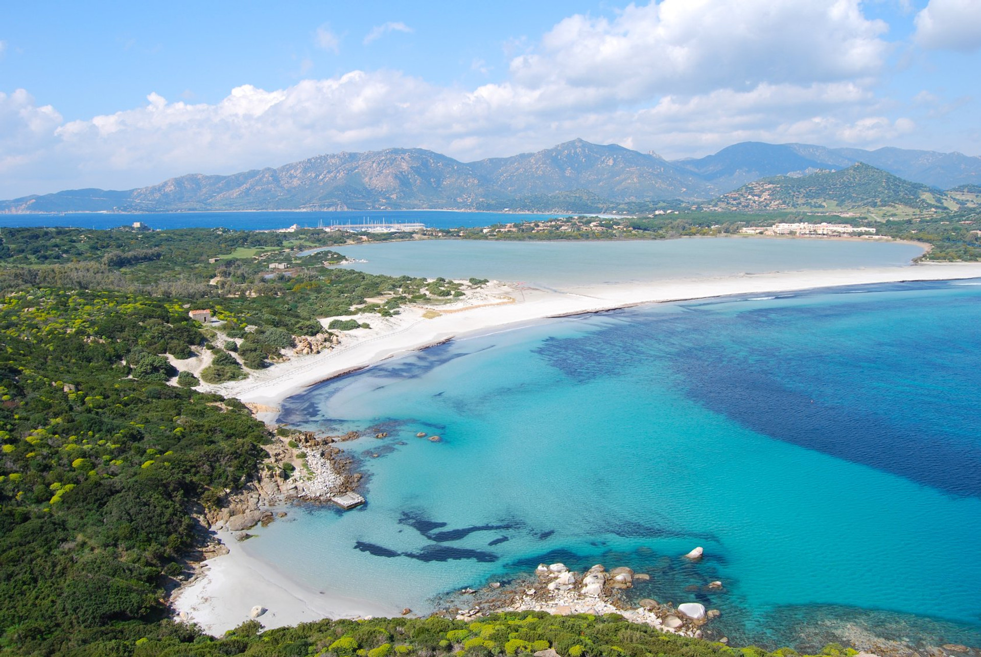 Porto Giunco Beach- 3 km from the house