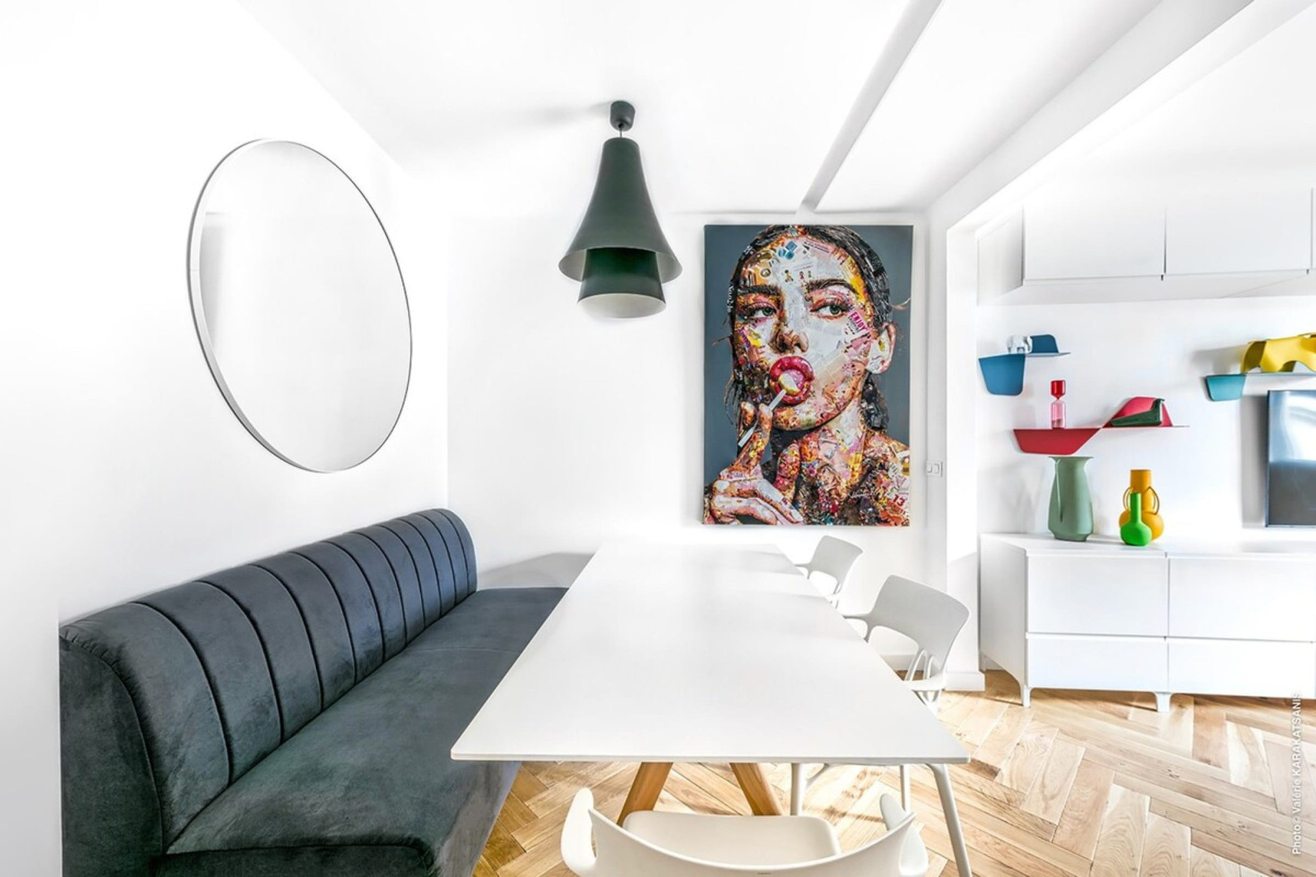 dining area, dining table