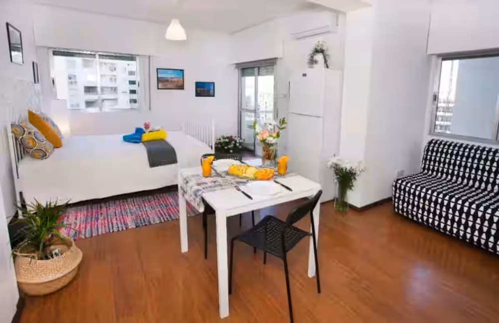 Sunny Beach Vacation • Modern Apt. • City Centre preview