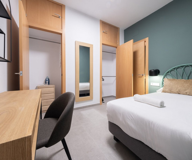 2-Bedroom Apartment Near Sants & Camp Nou