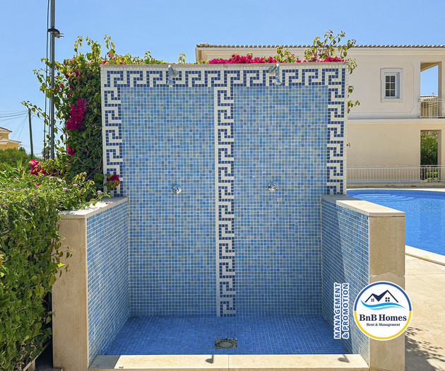 BnB Homes 3-bedroom Townhouse, 2 pools & terraces