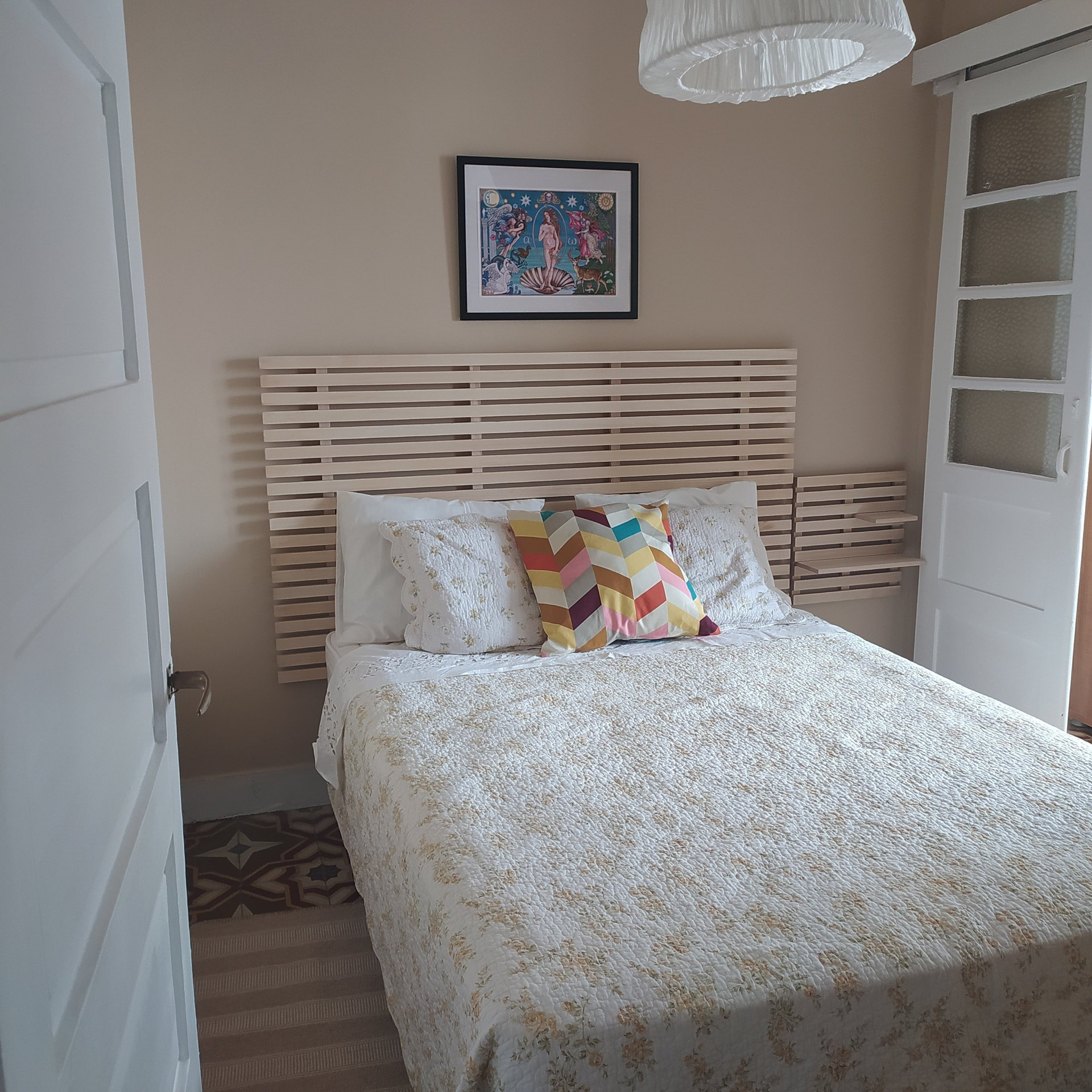 habitación en italiana con sala. Cama 135 cm
