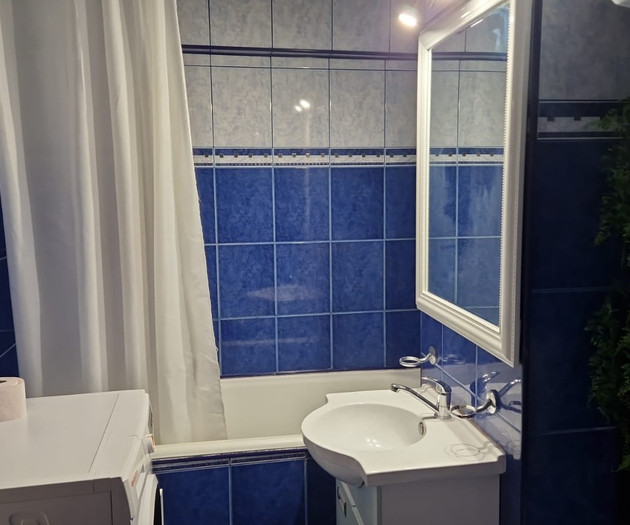 3-Room/ 6 people Group Apartm. | Bucharest