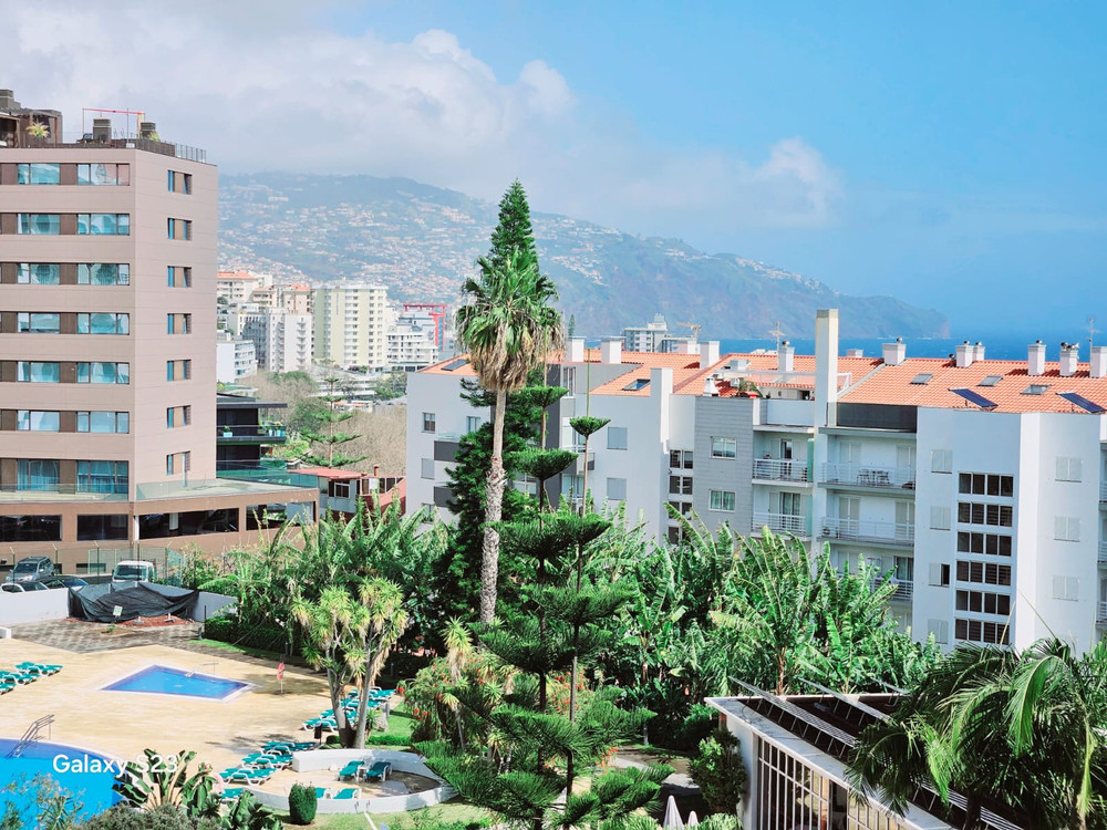 Sunshine In Madeira relaxing preview