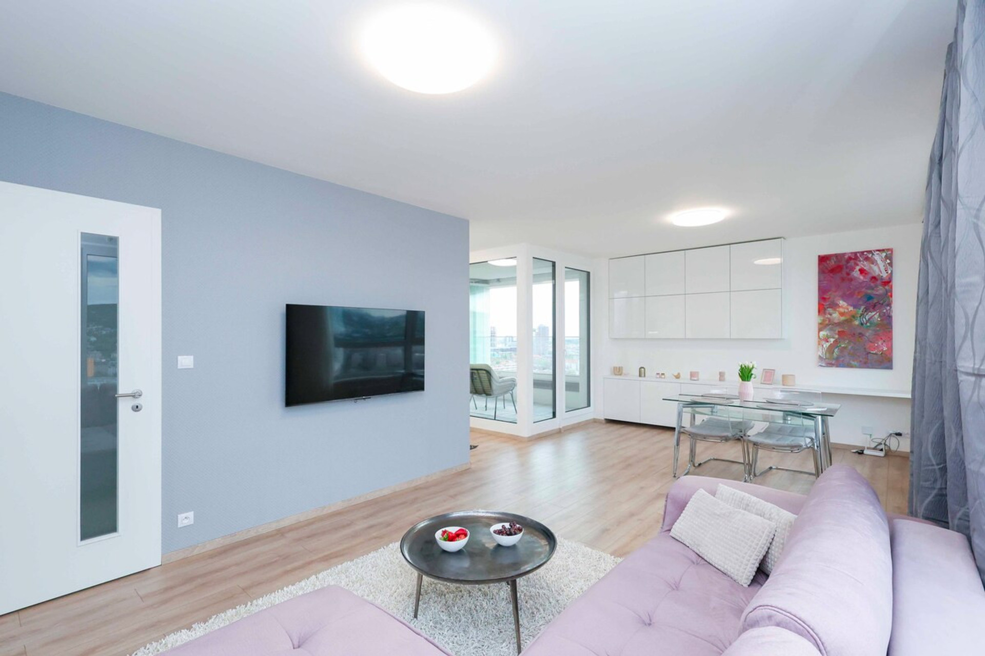 Living room image 2