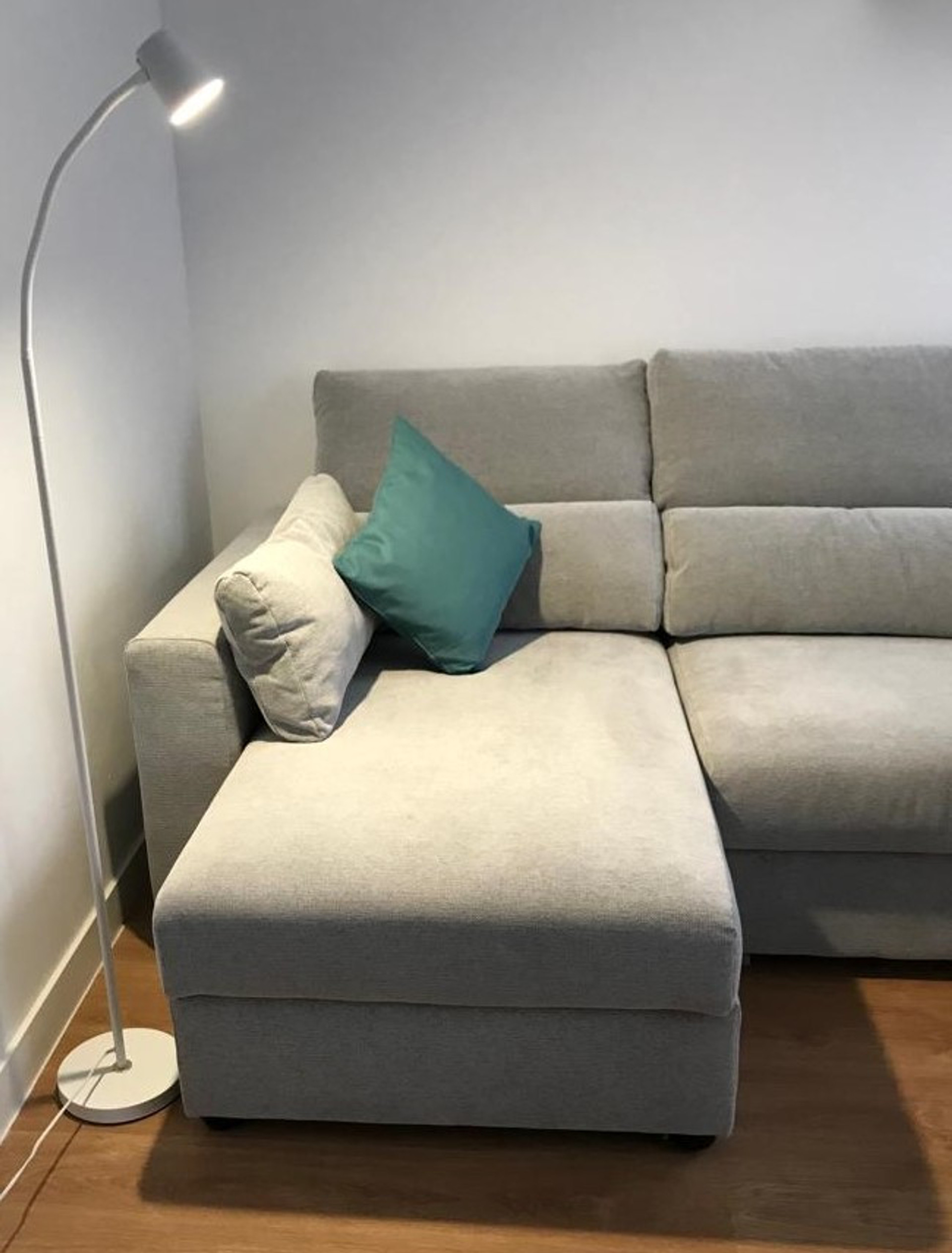 Salón con sofá-cama