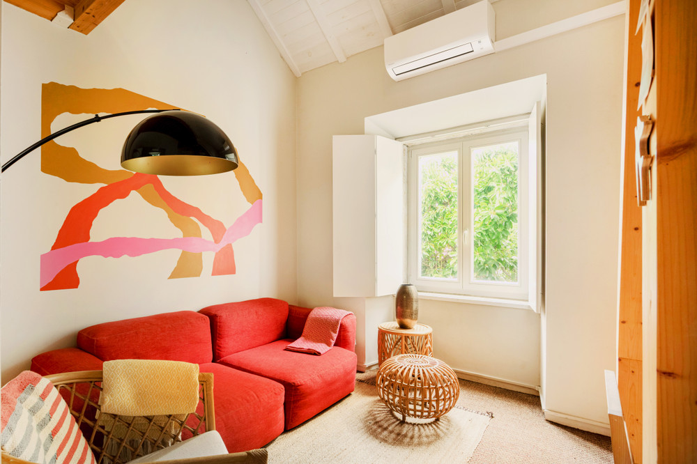 Graça Cozy Red Loft | Authentic Lisbon Gem preview