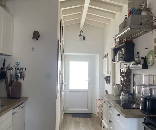Charming Apartment Near the Sea in São Bernardino