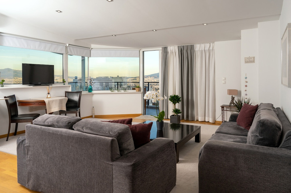 Family friendly Apartment with Athens View preview