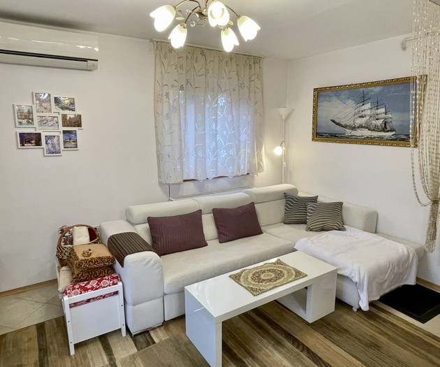 NEVA apartment