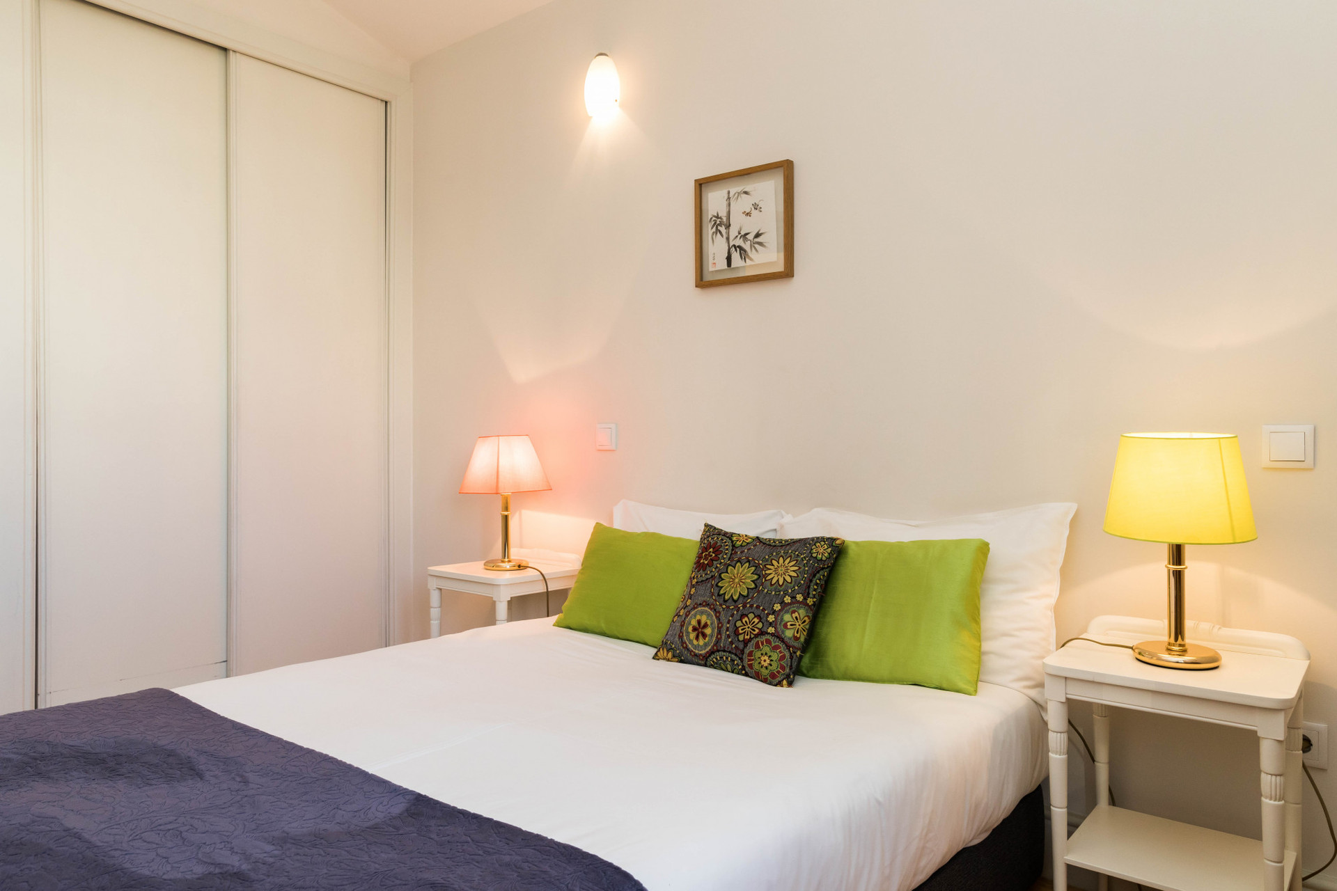 Couple bed bedroom