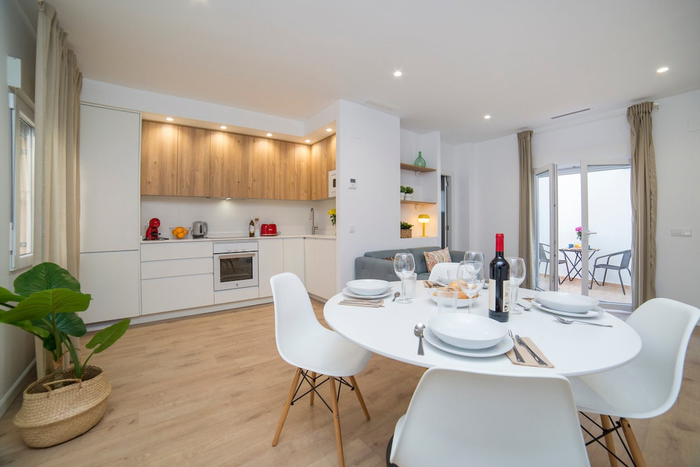 Apartment with terrace in Valencia preview