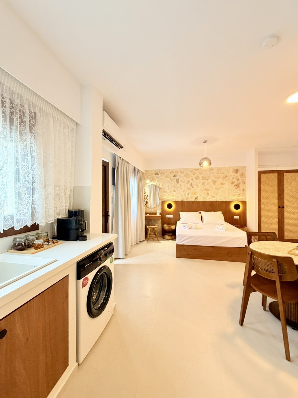 Accessible Beachfront Studio in Stalis, Crete preview