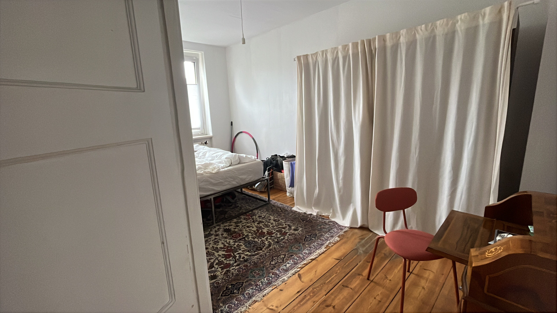 180x200 bed 