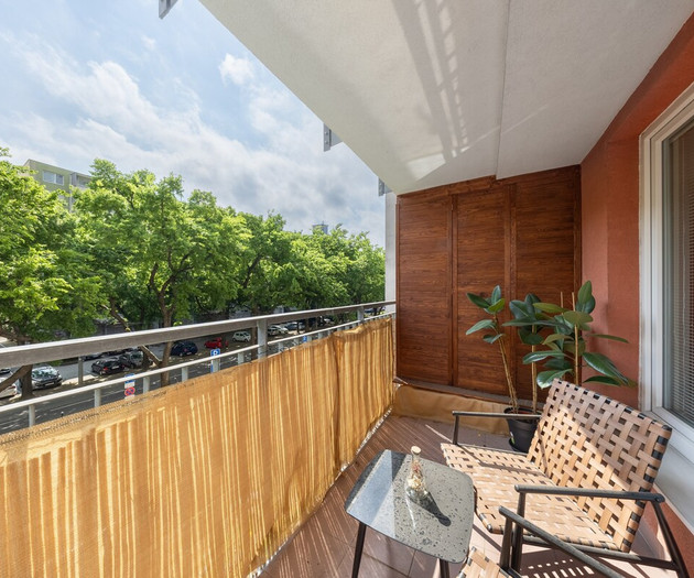 Bratislava Modern Living | Design Apt & Parking