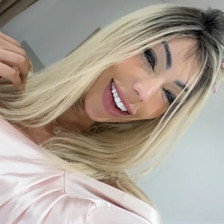 Vanessa R.