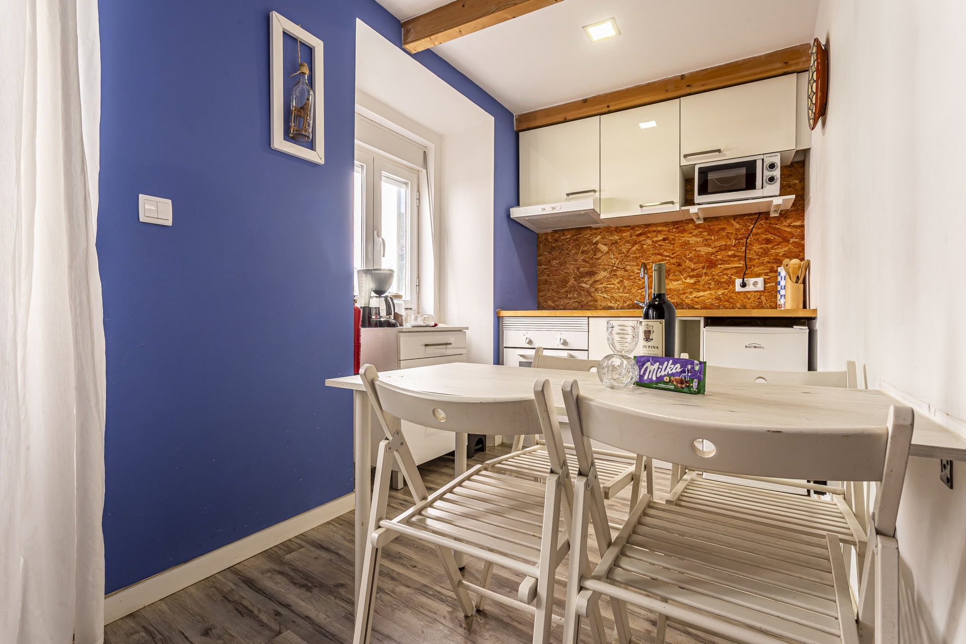 Kitchen and dining area