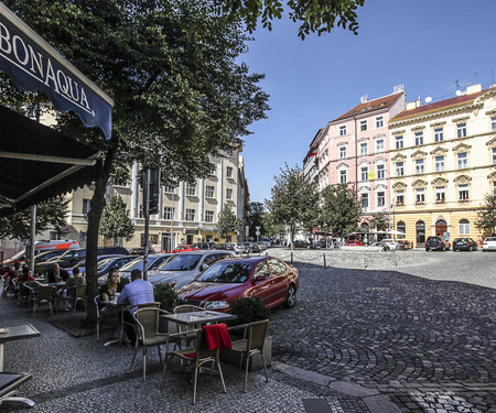 Family two bedroom apartment at Vinohrady