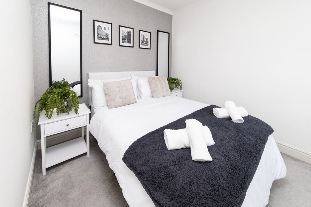Newly Renovated Modern 3BR Home Near the River preview