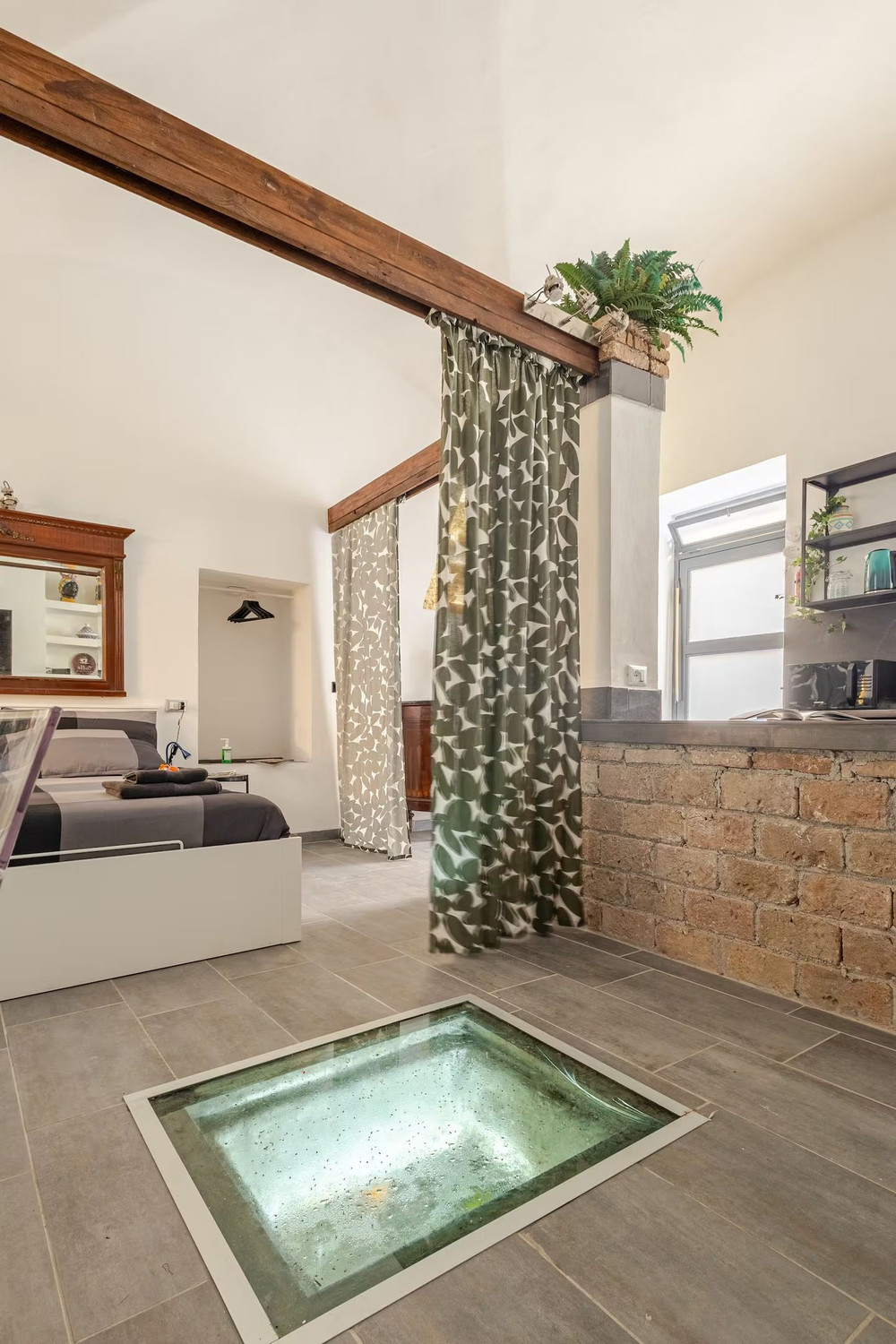 Historic Loft for Expats • Utilities Included preview