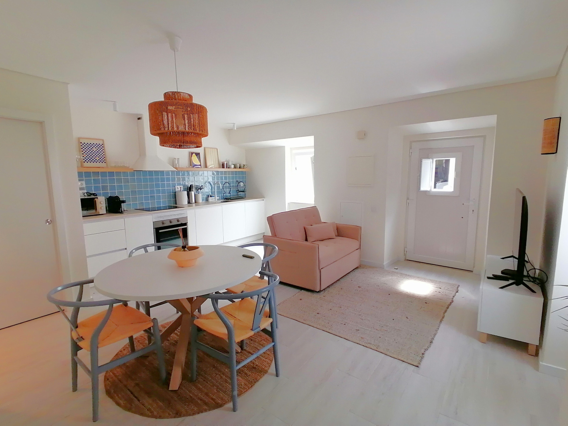 Ground floor - main entrance 1, kitchen, dining area/living area