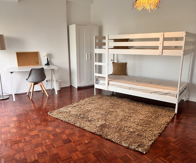 Cozy & Fully Furnished Double Room in Lisbon