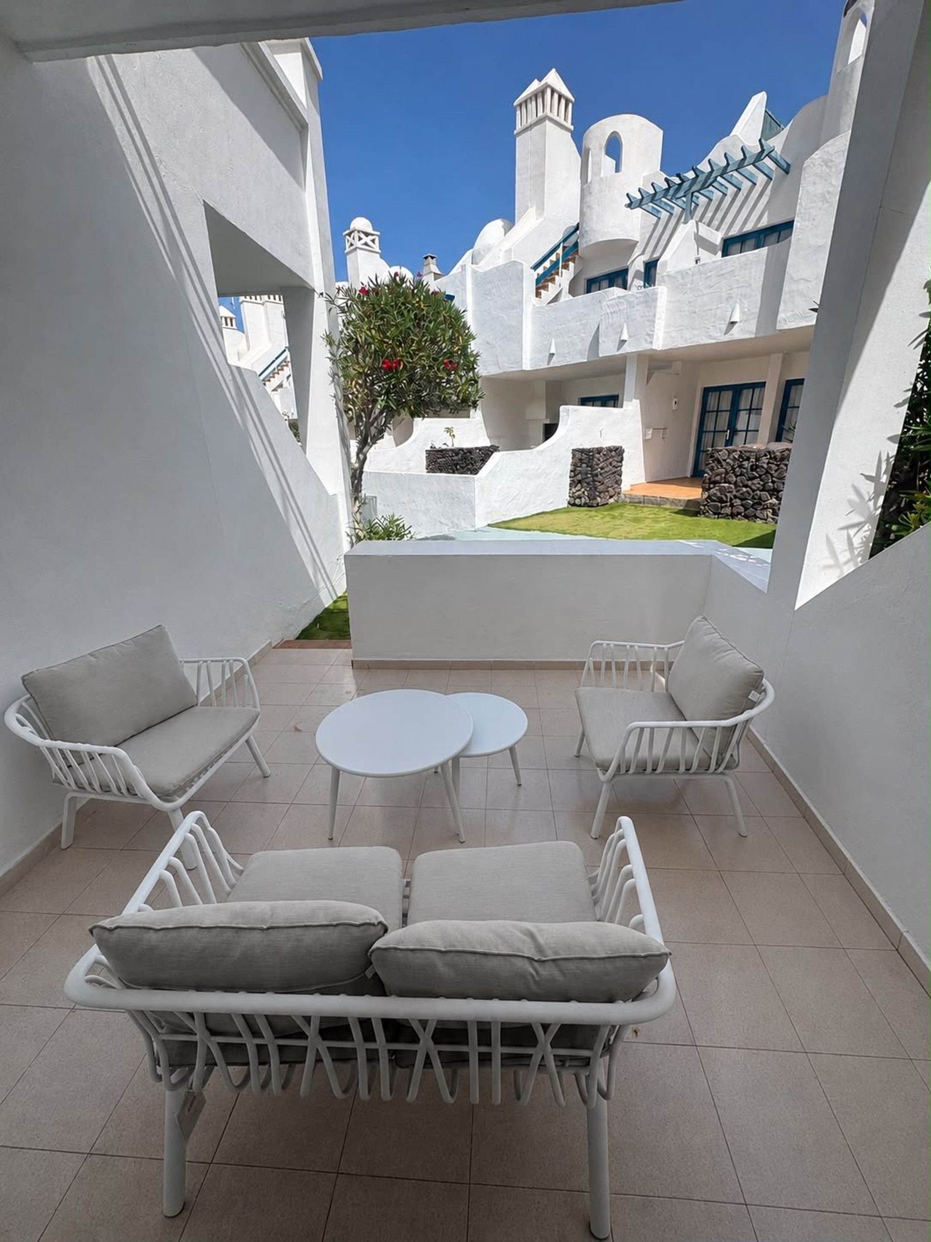 Private terrace with lounge seating