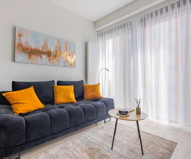 Modern 1-Bedroom Apartment in the Heart of Warsaw