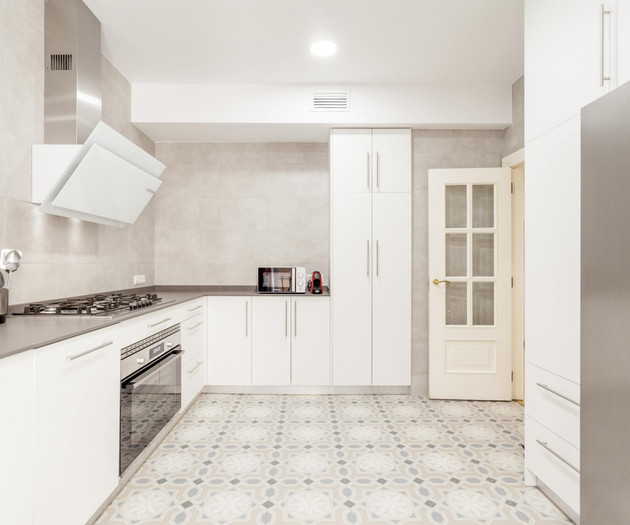 CENTRAL, DESIGN 2-BR + 1-Office APT IN TRINITARIS 