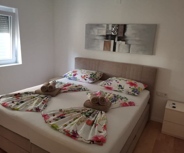 Kroatien schöne große Ferienwohnung 117qm