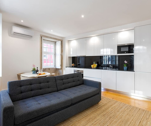 Modern & Trendy Flat by HostWise