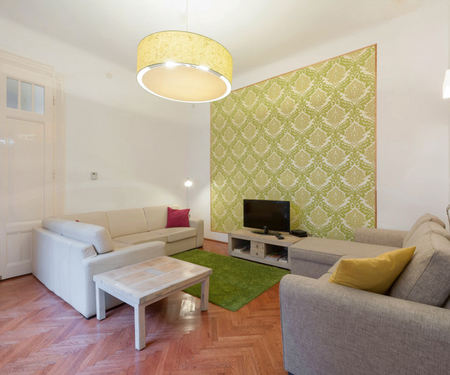 75 nm2 Spacious urban flat , Corvinus, Elte, VET