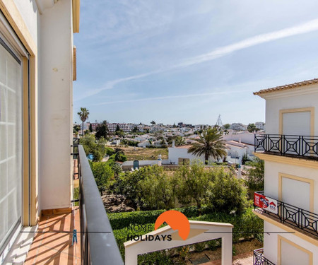 #137 NewTown Equiped w/ Pool and Ac - Apartments for Rent in Albufeira, Faro,