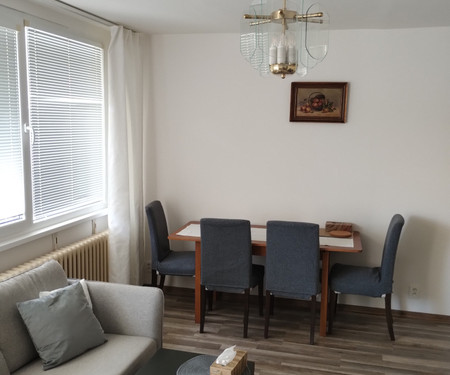 3 piece apartment in Prague 5 location