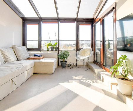 1BDR Loft with Stunning Skylight and Outdoor Space