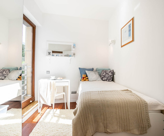 Room in 2-room flat near Metro Wilanowska, Warsaw