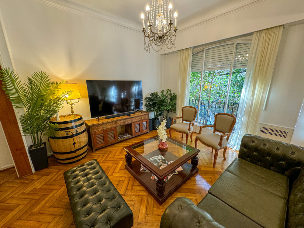 Frenchstyle apartment in the Recoleta preview