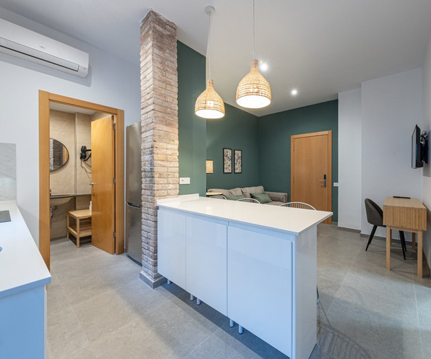 2-Bedroom Apartment Near Sants & Camp Nou
