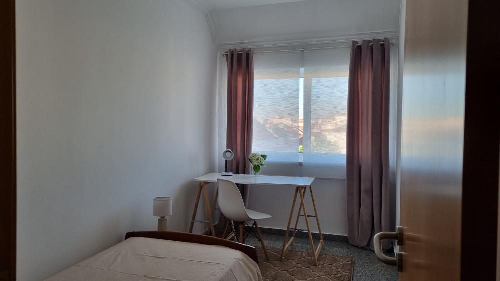 Cozy single bedroom next to Montijo Bus Station preview
