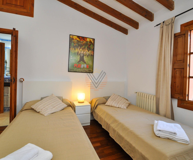 Es Convent, Charming restored town house in the wa