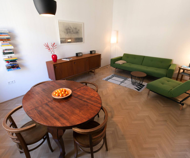 Unique design apartment next to Opera